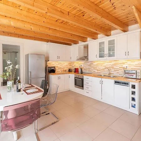 Malva -kassiopi View -breathtaking Views Villa *