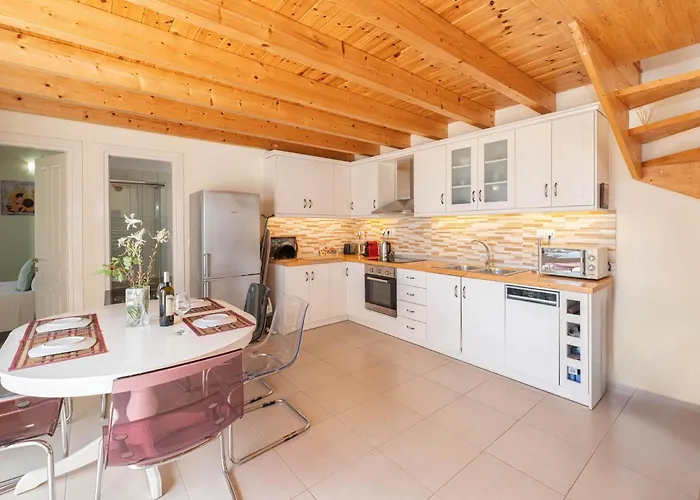 Malva -kassiopi View -breathtaking Views Villa *